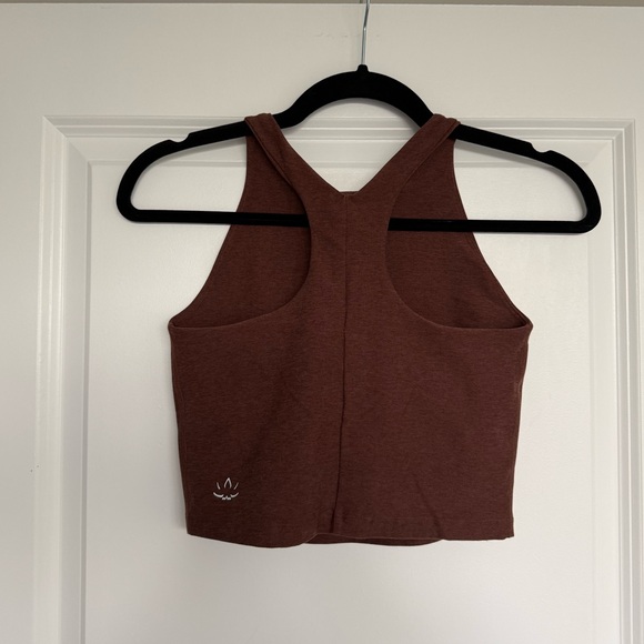 Beyond Yoga Spacedye Refocus Cropped Tank in Brown size Small - Picture 6 of 8